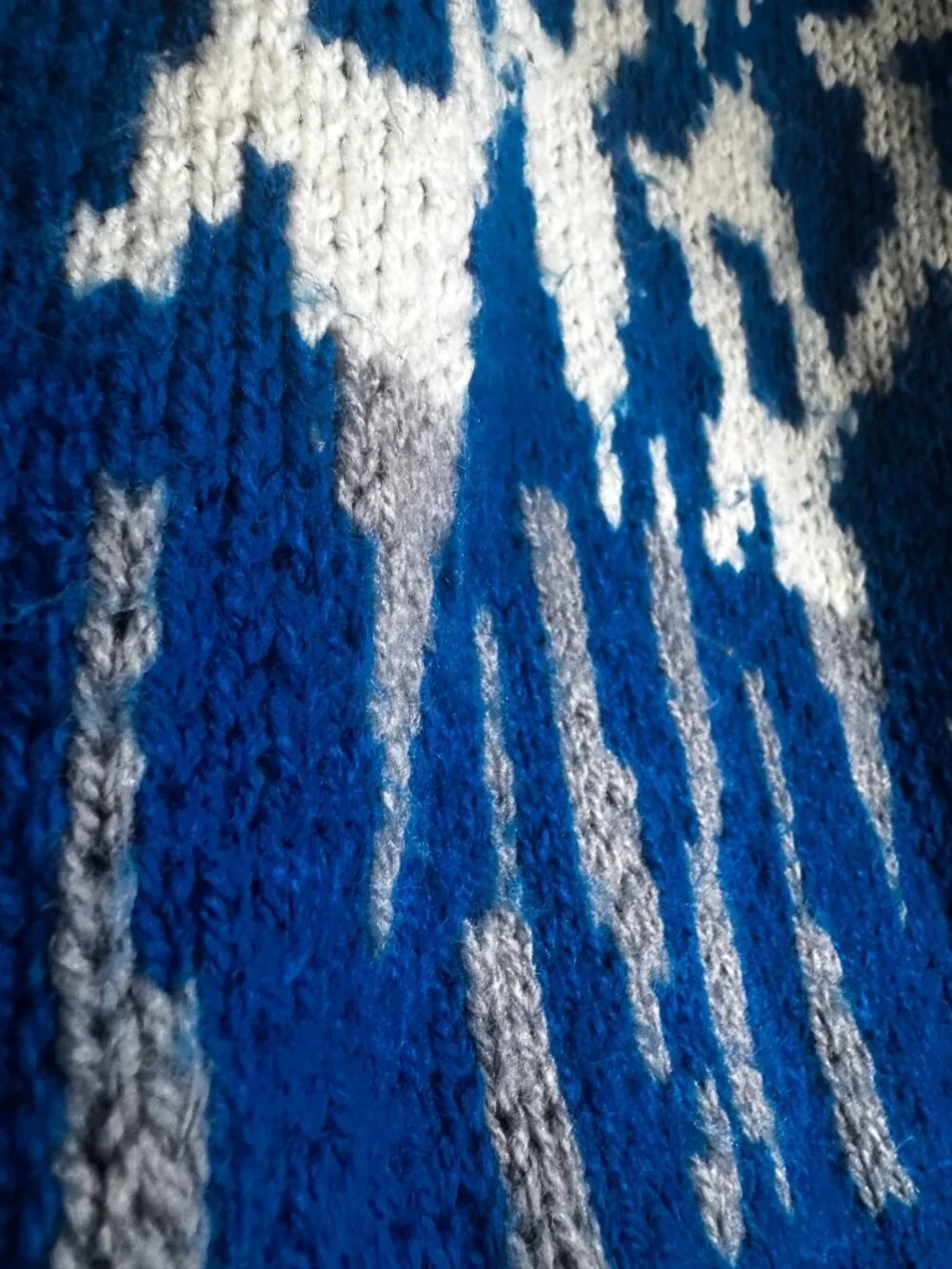 Vintage Wool Blend Blue Geometric Print Colourful Pullover S/M